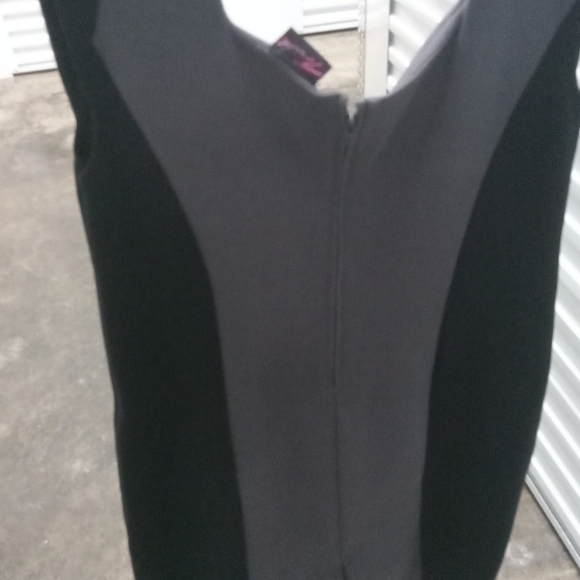 Torrid - Picture 3 of 3